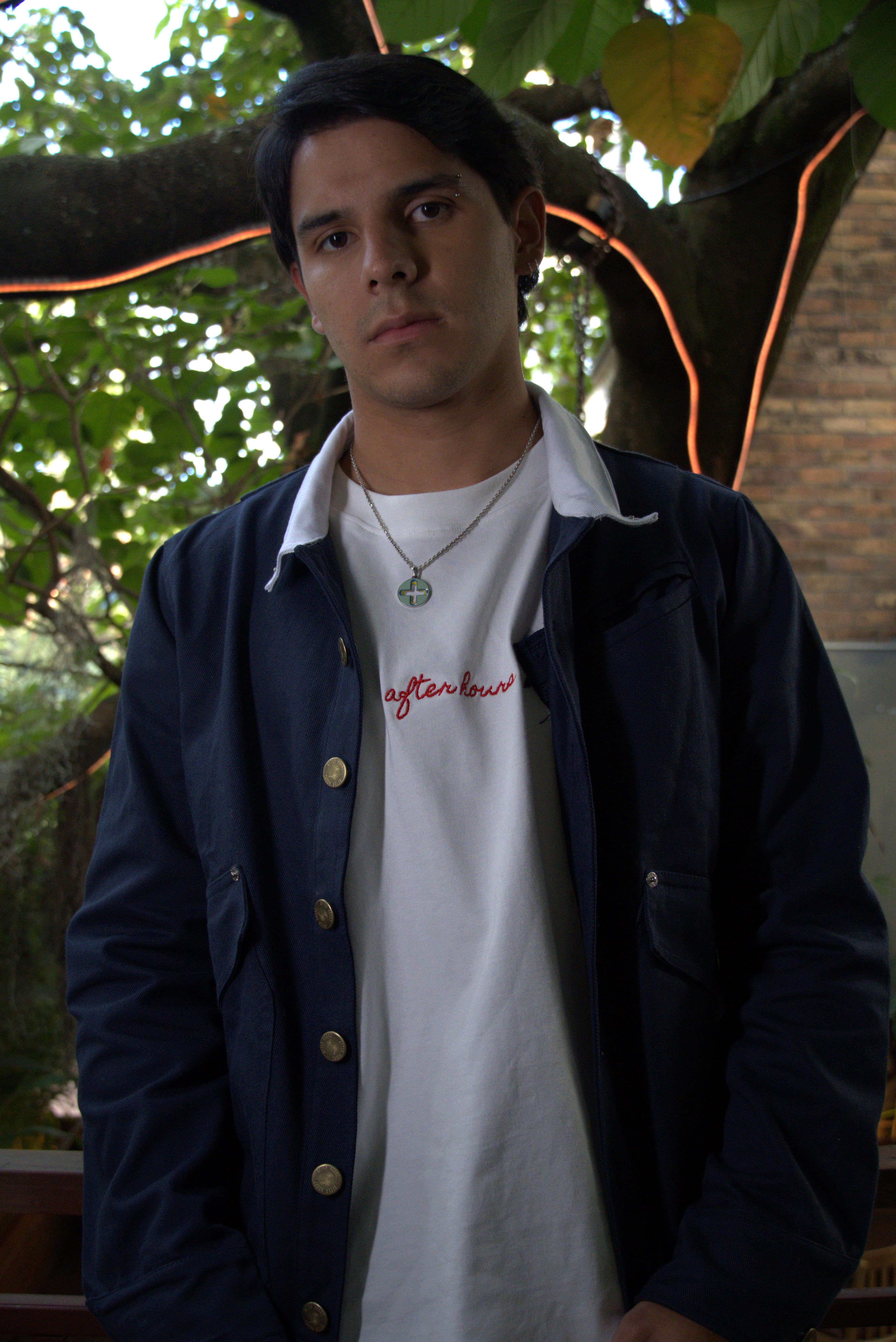 Chaqueta AH – Cuello Blanco